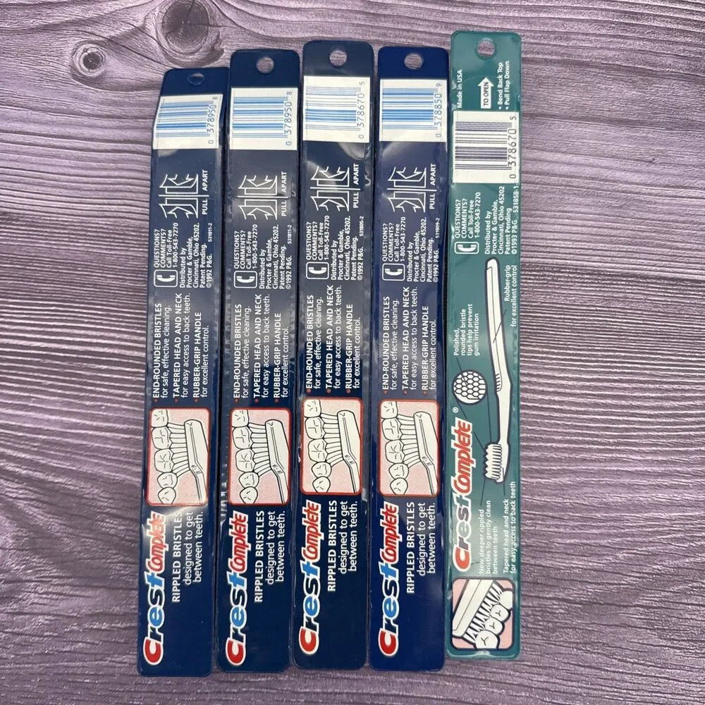 LOT 5 Crest 1992 93 Complete Straight Angle Soft Toothbrush Large/Small Rippled